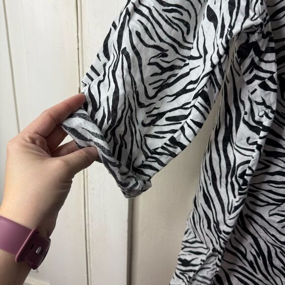 Cynthia Rowley Black White Zebra Animal Print 100% Linen Button Blouse - Picture 2 of 5